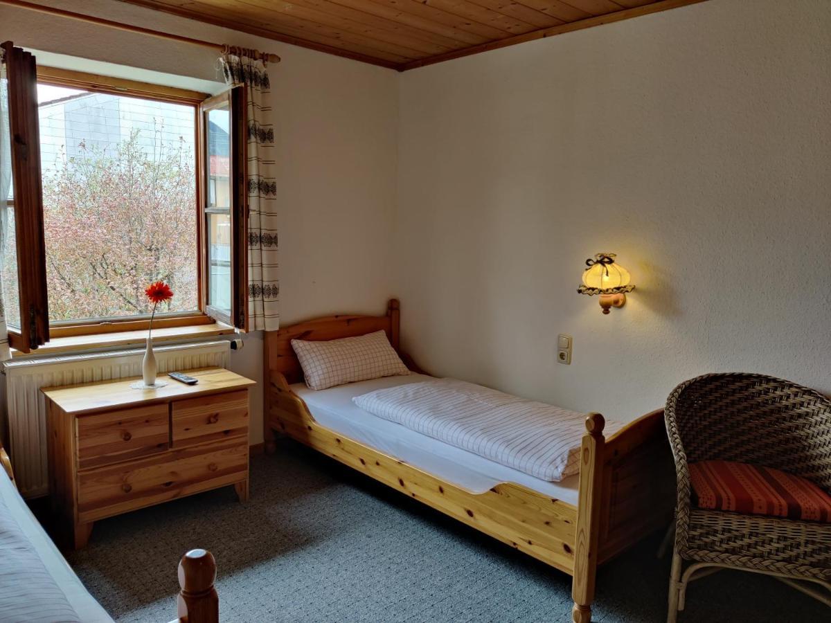 Pension Berg&Bleibe Wertach Exteriör bild